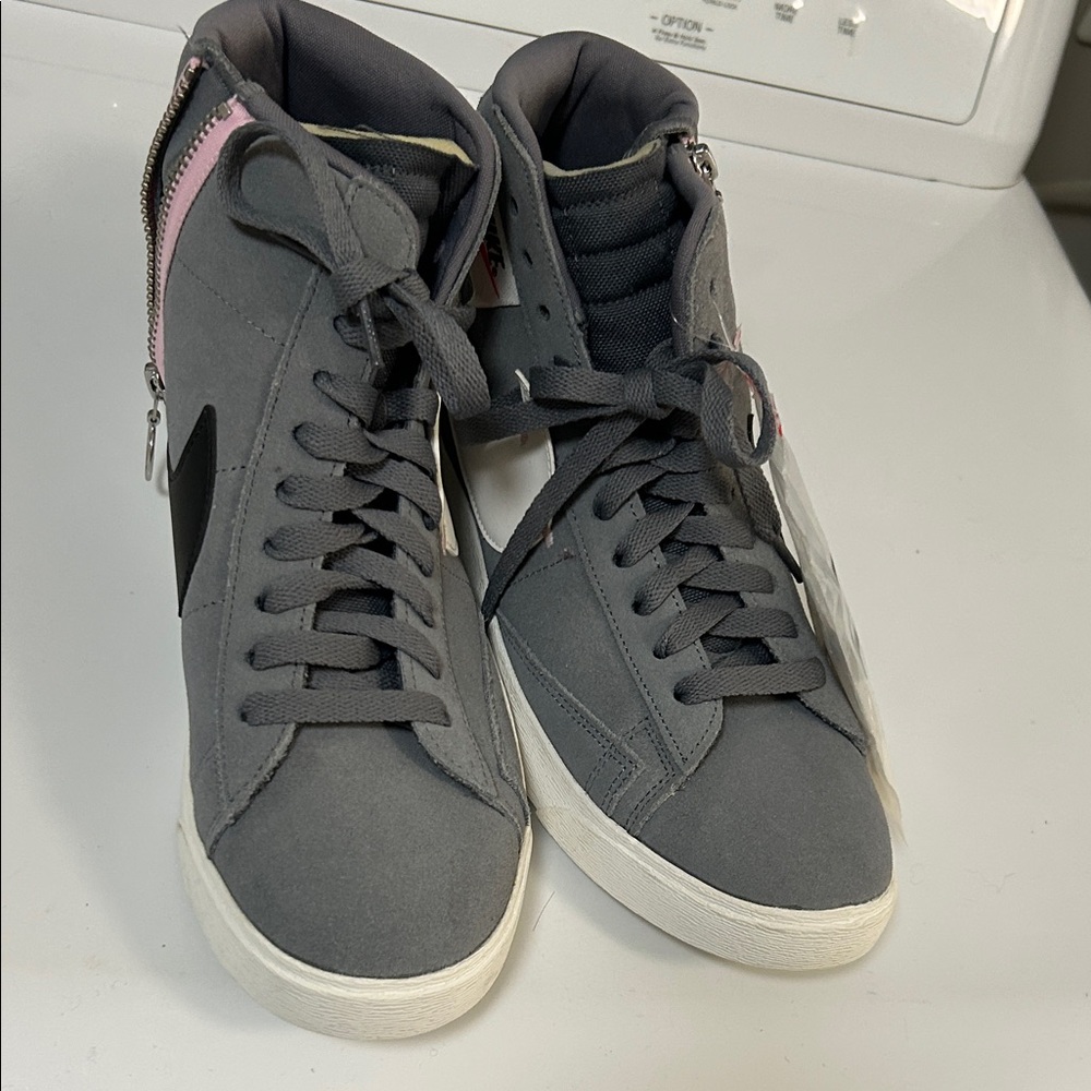 Womens Gray High-Top Sneakers with Pink Accent